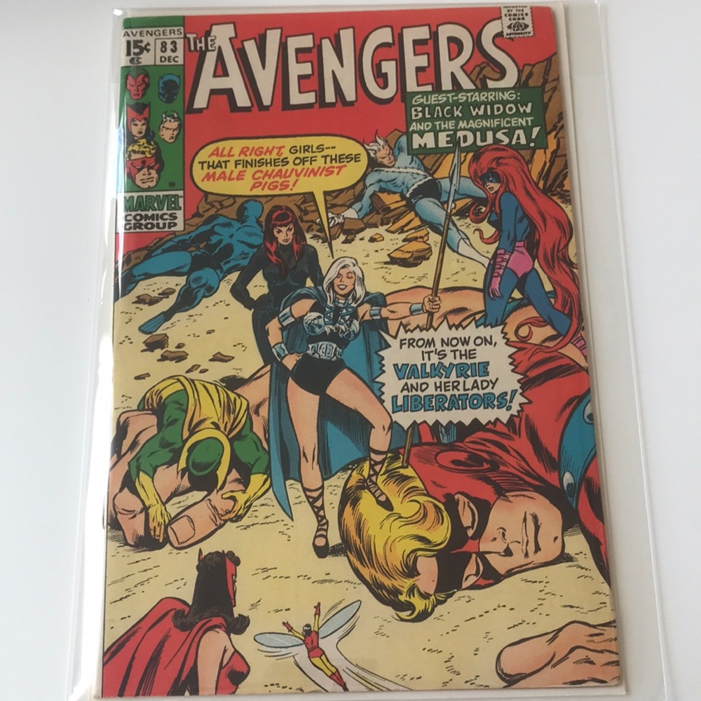 Avengers 83 vintage marvel comic book Valkyrie